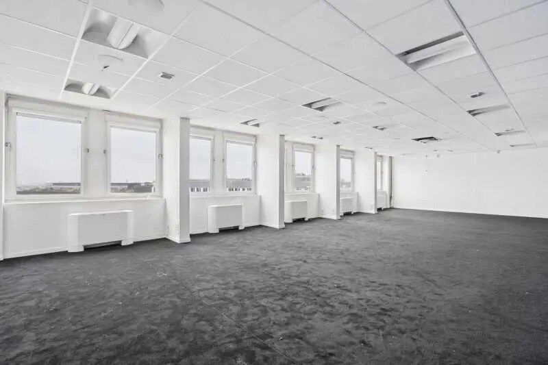 92-98 Boulevard Victor Hugo, Clichy for lease - Interior Photo - Image 2 of 14