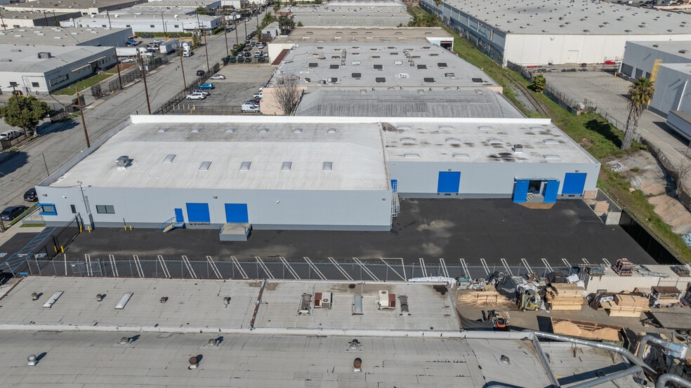 2854-2856 Supply Ave, Commerce, CA for sale - Building Photo - Image 2 of 11
