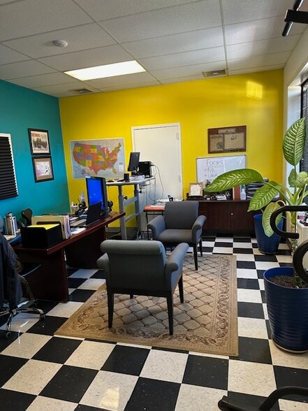 1035 Benfield Blvd, Millersville, MD for lease - Interior Photo - Image 2 of 5