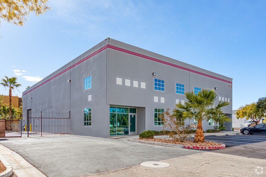 3675 E Post Rd, Las Vegas, NV 89120