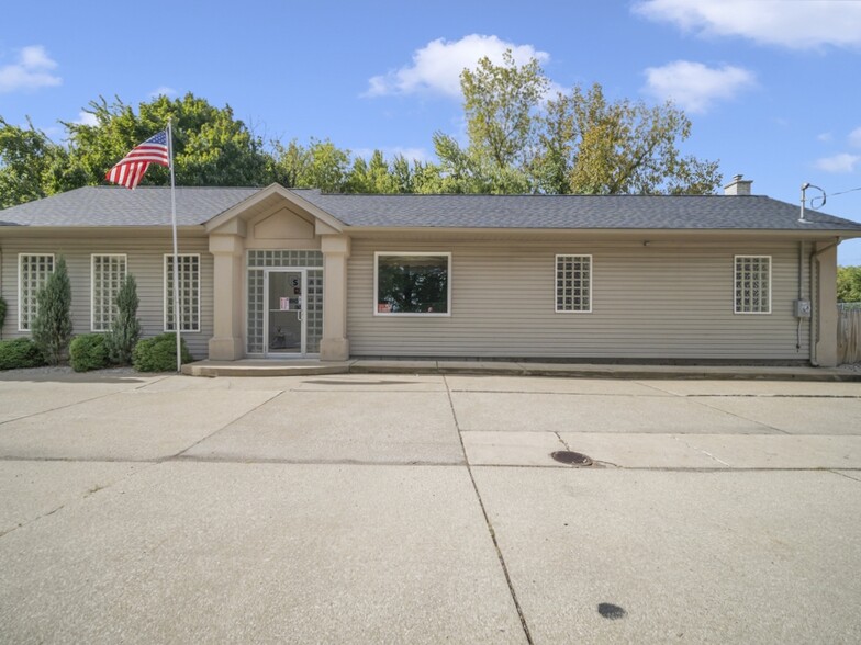 4018 12th St NW, Canton, OH for sale - Building Photo - Image 1 of 52