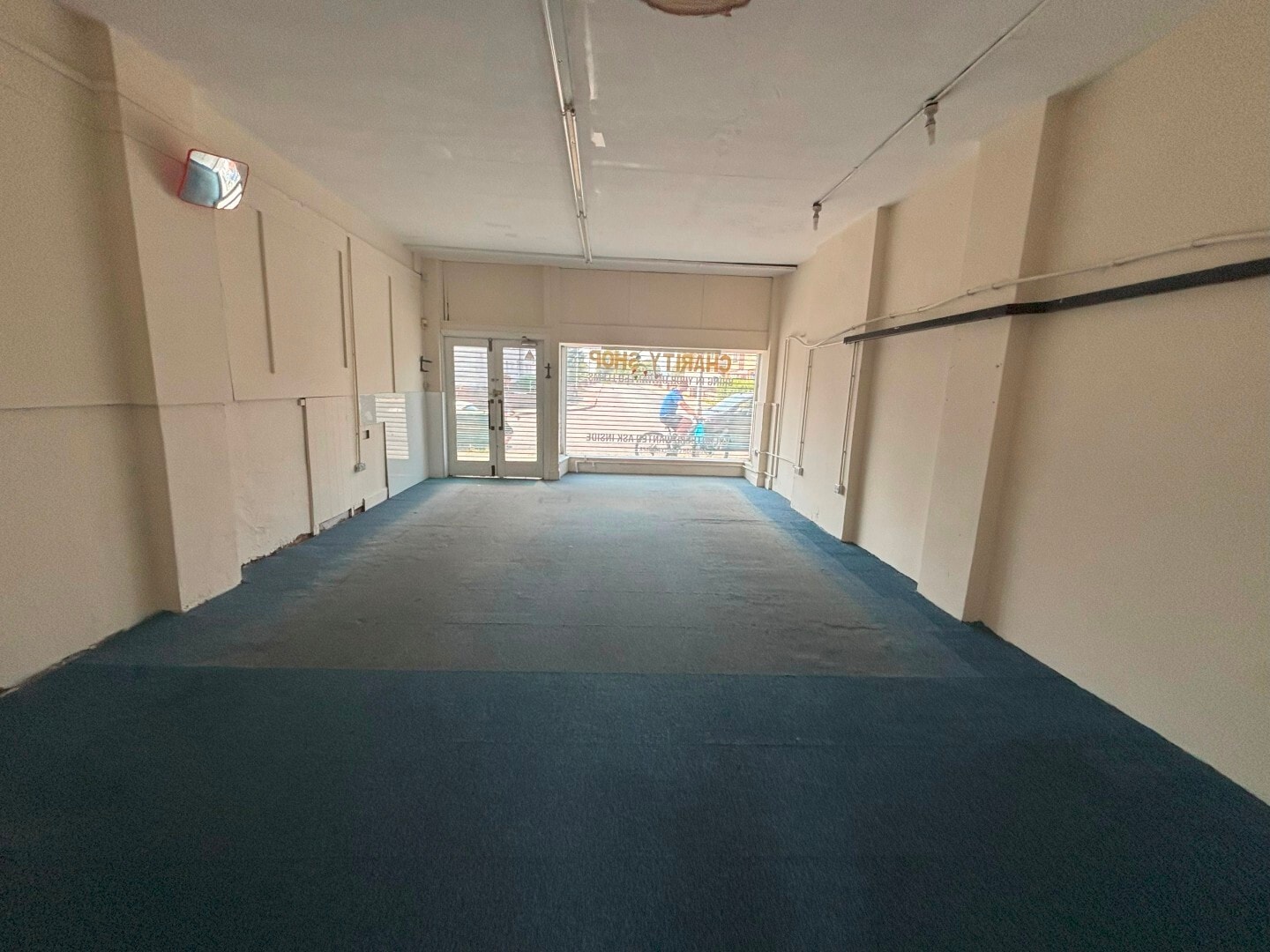 50-52 Lincluden Rd, Dumfries for lease Interior Photo- Image 1 of 3