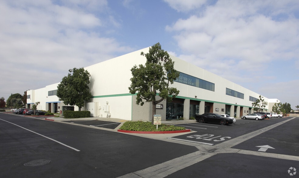 16291-16321 Gothard St, Huntington Beach, CA for lease - Building Photo - Image 2 of 6