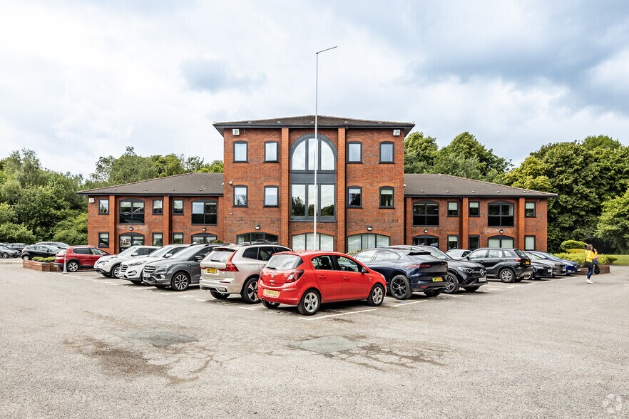 Tudor Rd, Runcorn for lease - Building Photo - Image 1 of 6