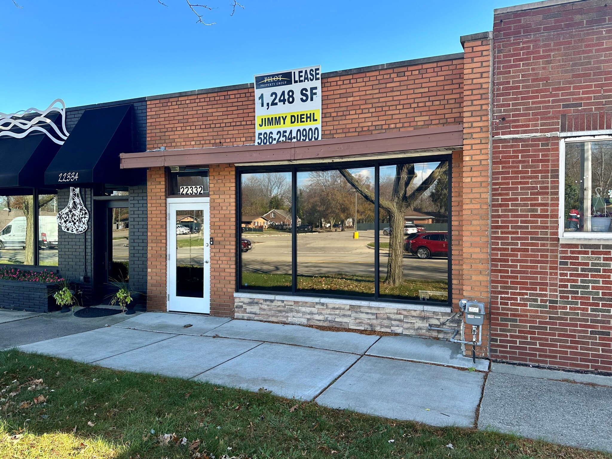 22332 Harper Ave, Saint Clair Shores, MI for lease Building Photo- Image 1 of 2