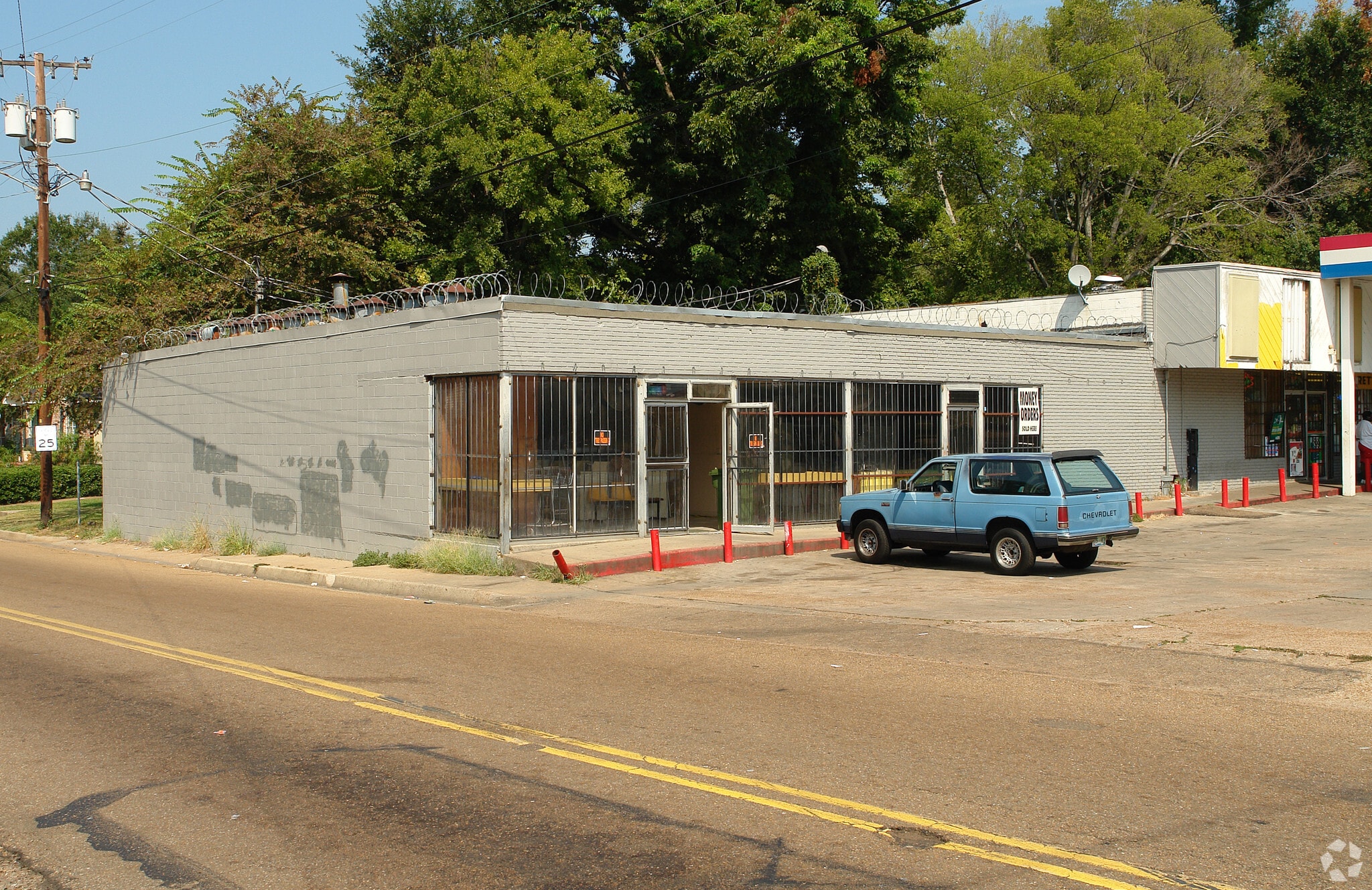 1407 Bailey Ave, Jackson, MS 39203 Retail for Sale