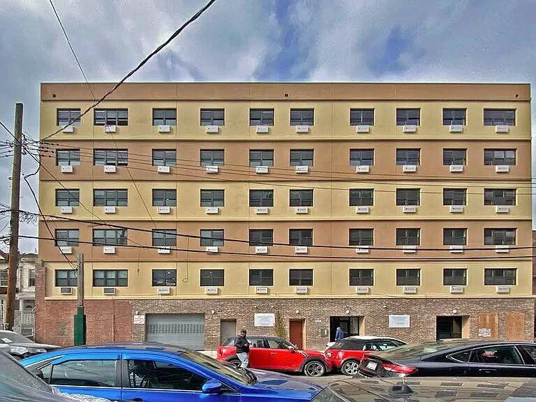 2001 Arthur Ave Bronx Ny 10457 Loopnet