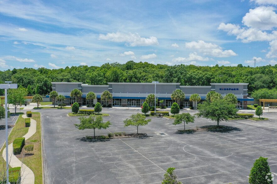 26240 Golden Maple Loop, Wesley Chapel, FL for lease - Building Photo - Image 1 of 8