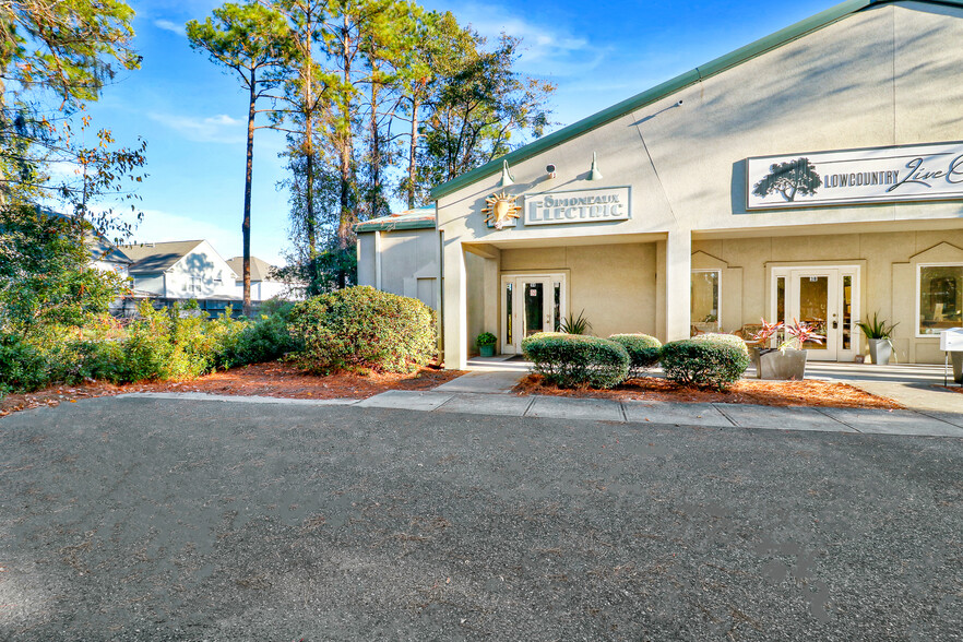 3 Lost Hollow Ln, Bluffton, SC for lease - Building Photo - Image 2 of 32