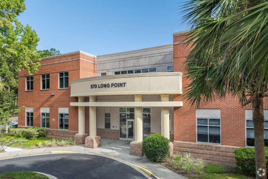 570 Long Point Rd, Mount Pleasant, SC for lease - Building Photo - Image 1 of 30