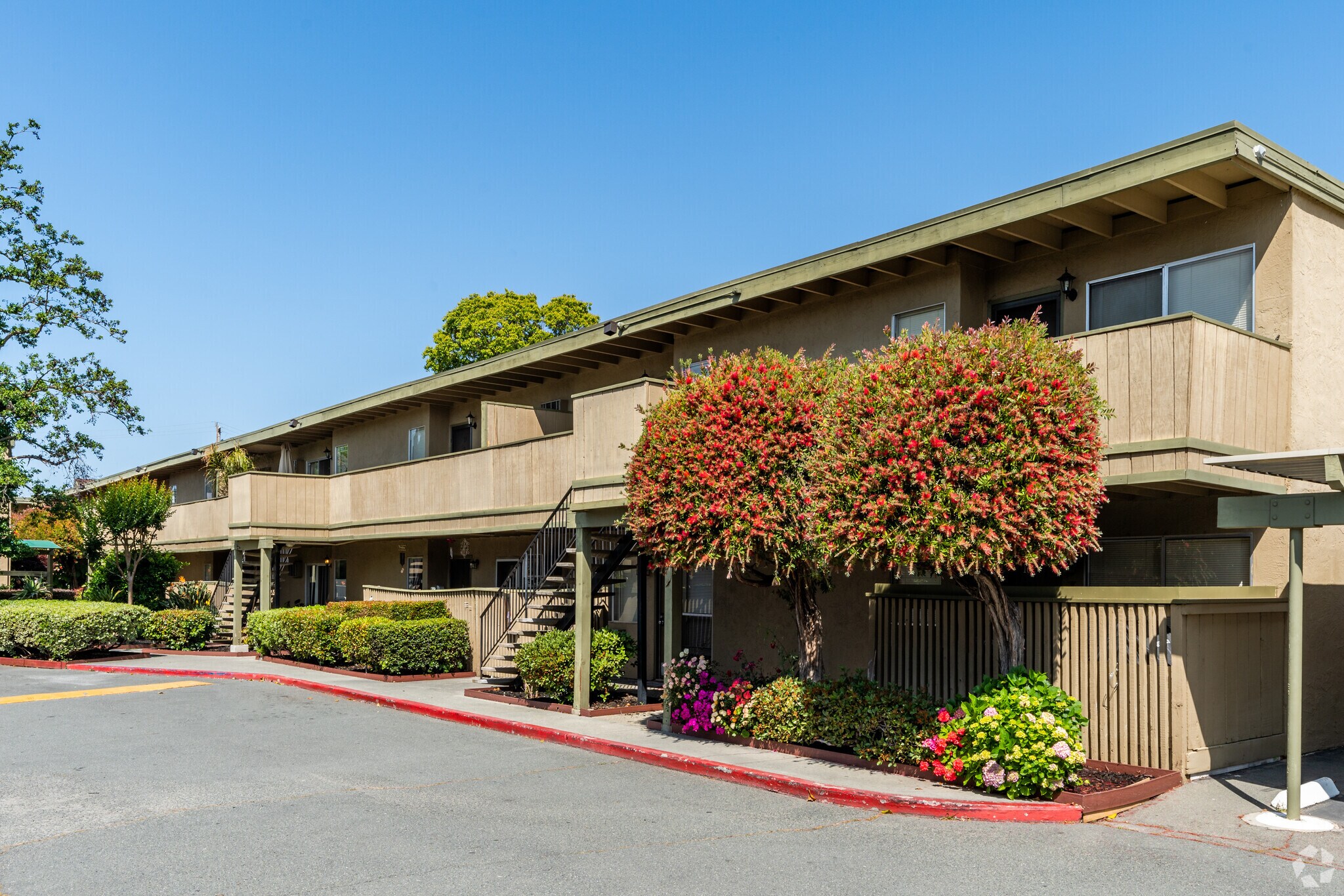 1050 Oak Grove Rd, Concord, CA for sale Primary Photo- Image 1 of 1