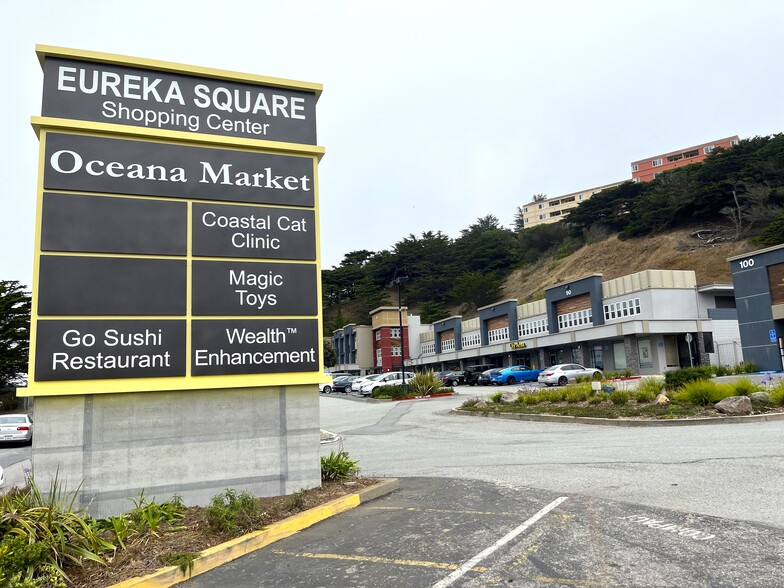 20-210 Eureka Square Dr, Pacifica, CA for lease - Building Photo - Image 1 of 30