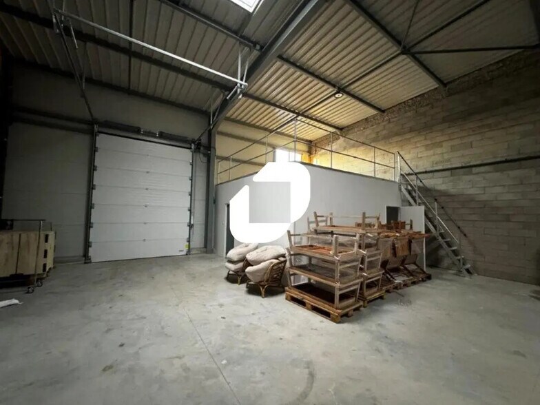 Office in Nordhouse for lease - Building Photo - Image 3 of 12