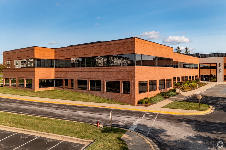 20400 Century Blvd, Germantown, MD for lease - Building Photo - Image 2 of 6
