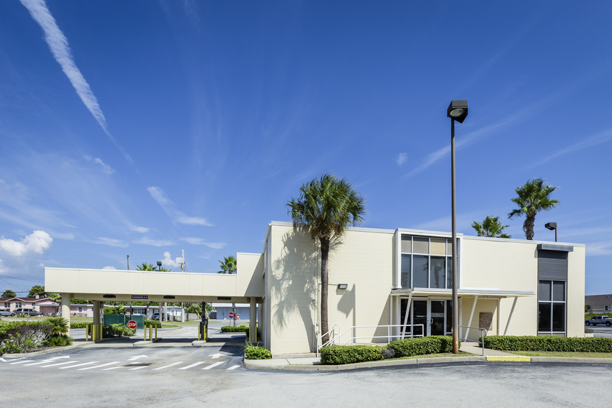 2300 S Atlantic Ave, Daytona Beach Shores, FL for sale - Building Photo - Image 1 of 1