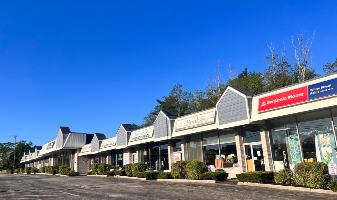 18 Plaistow Rd, Plaistow, NH 03865 Prime Retail Space on Route 125