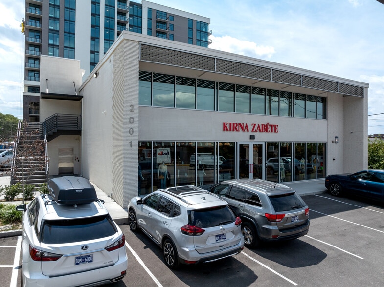 2001 Warfield Dr, Nashville, TN for lease - Building Photo - Image 1 of 8