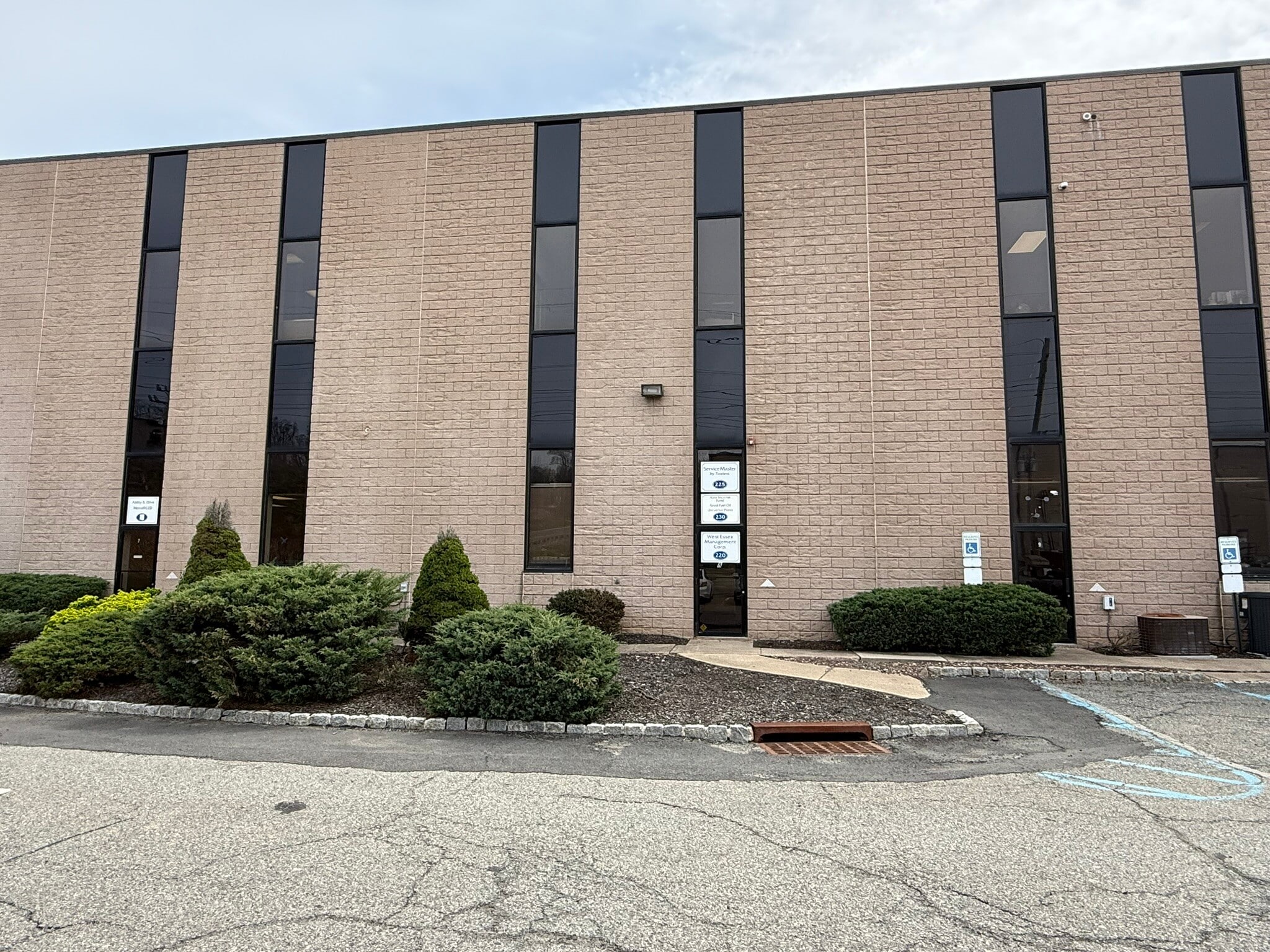 105 W Dewey Ave, Wharton, NJ for lease Building Photo- Image 1 of 12