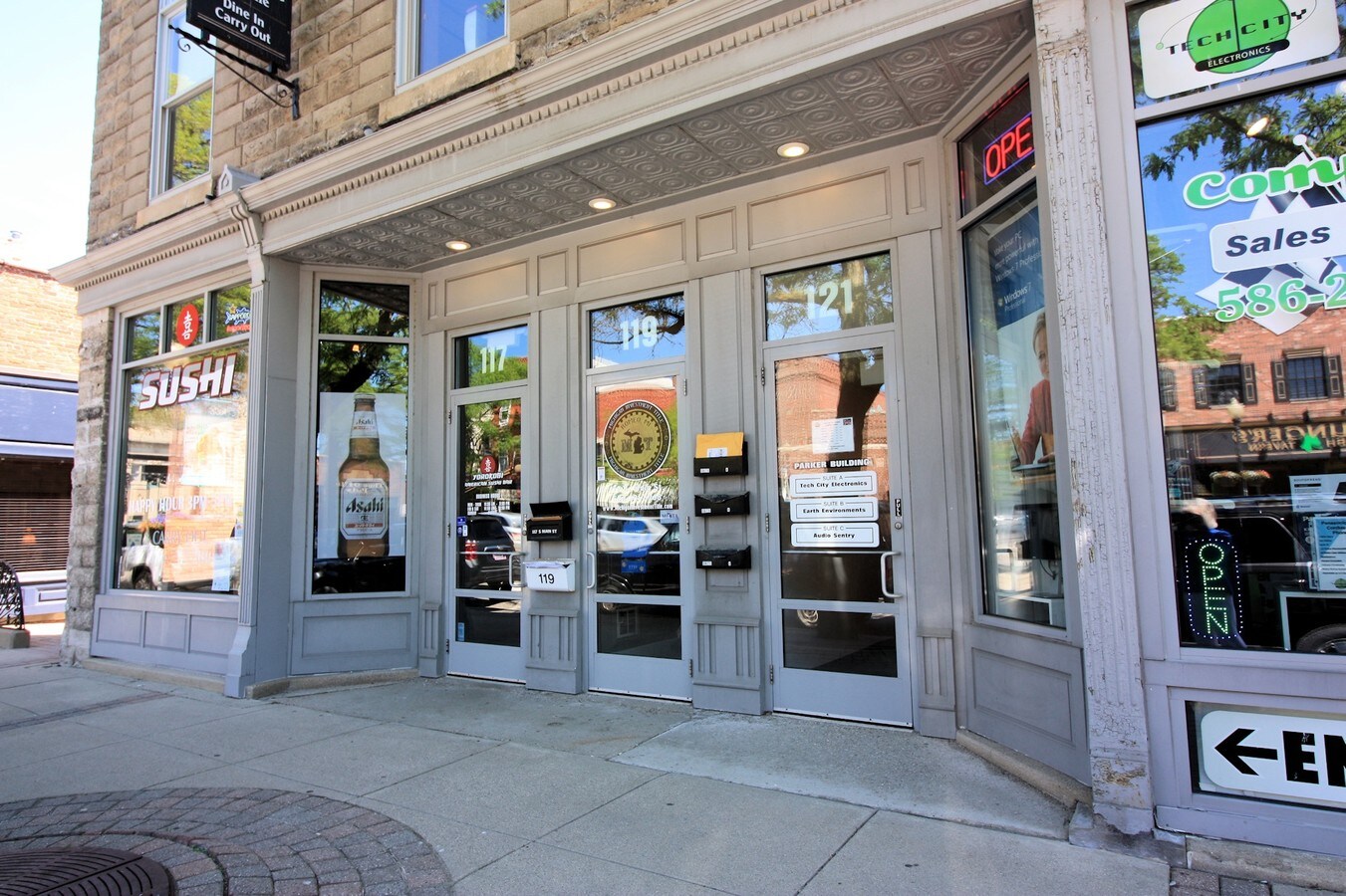 117121 S Main St, Romeo, MI 48065