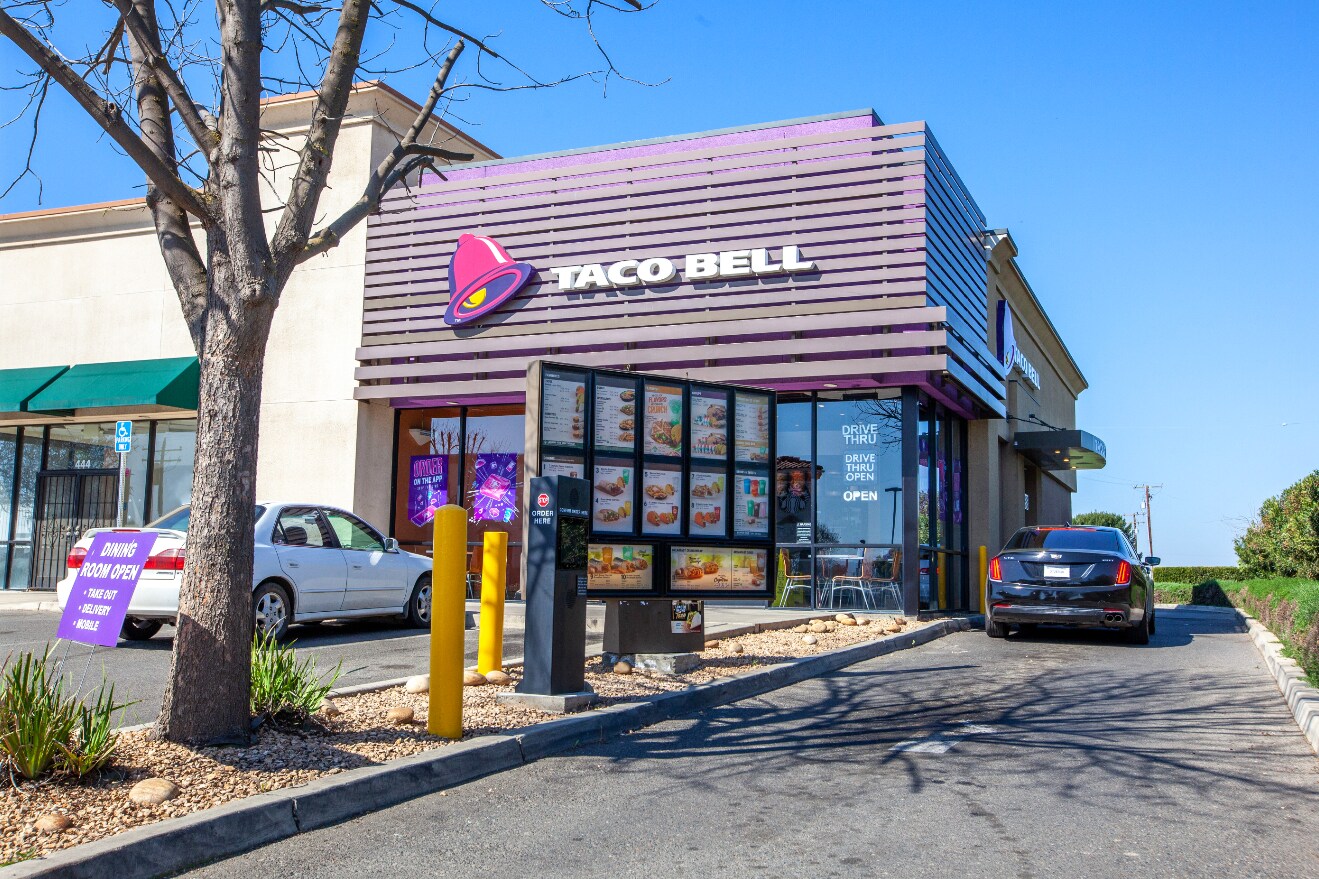 444-452 W Noble Ave, Farmersville, CA for sale Building Photo- Image 1 of 1