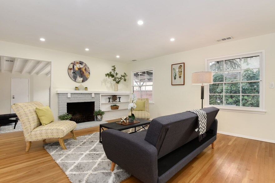 5456 Kester Ave Sherman Oaks Ca 91411 Apartments Property For 5456 Kester Ave