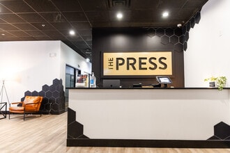 200 Commerce St, Clarksville, TN for lease Lobby- Image 1 of 13