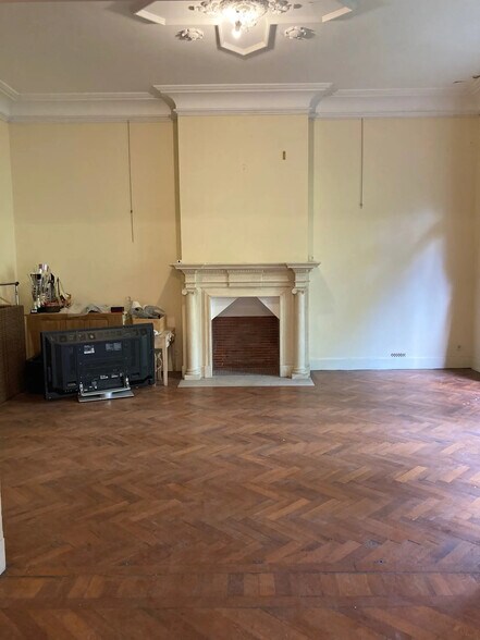 Office in Bordeaux for sale - Building Photo - Image 3 of 23