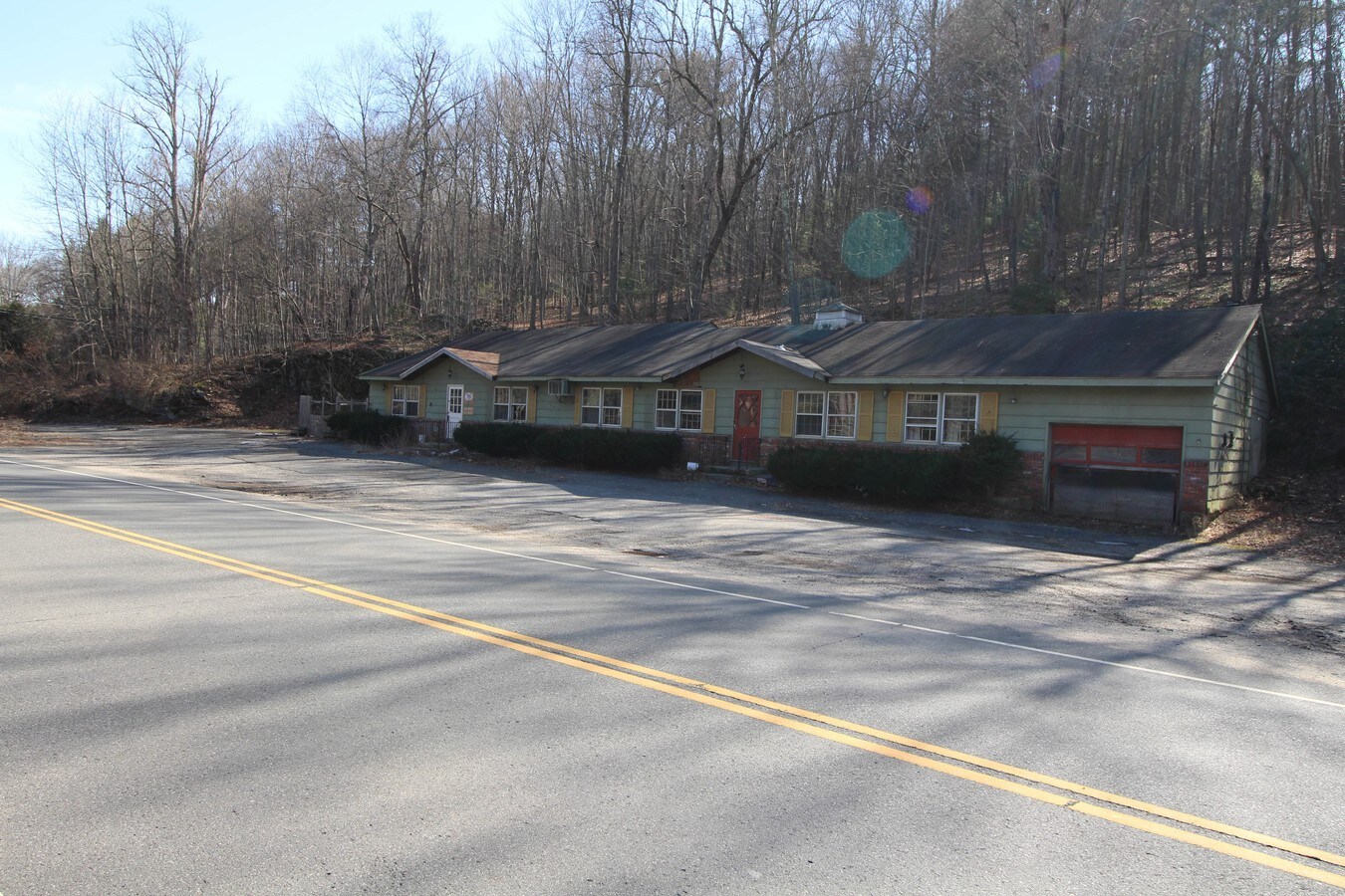 369 Washington Rd, Woodbury, CT 06798