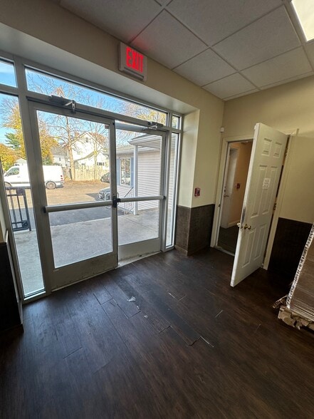 49-R High St, Woburn, MA for lease - Building Photo - Image 1 of 7