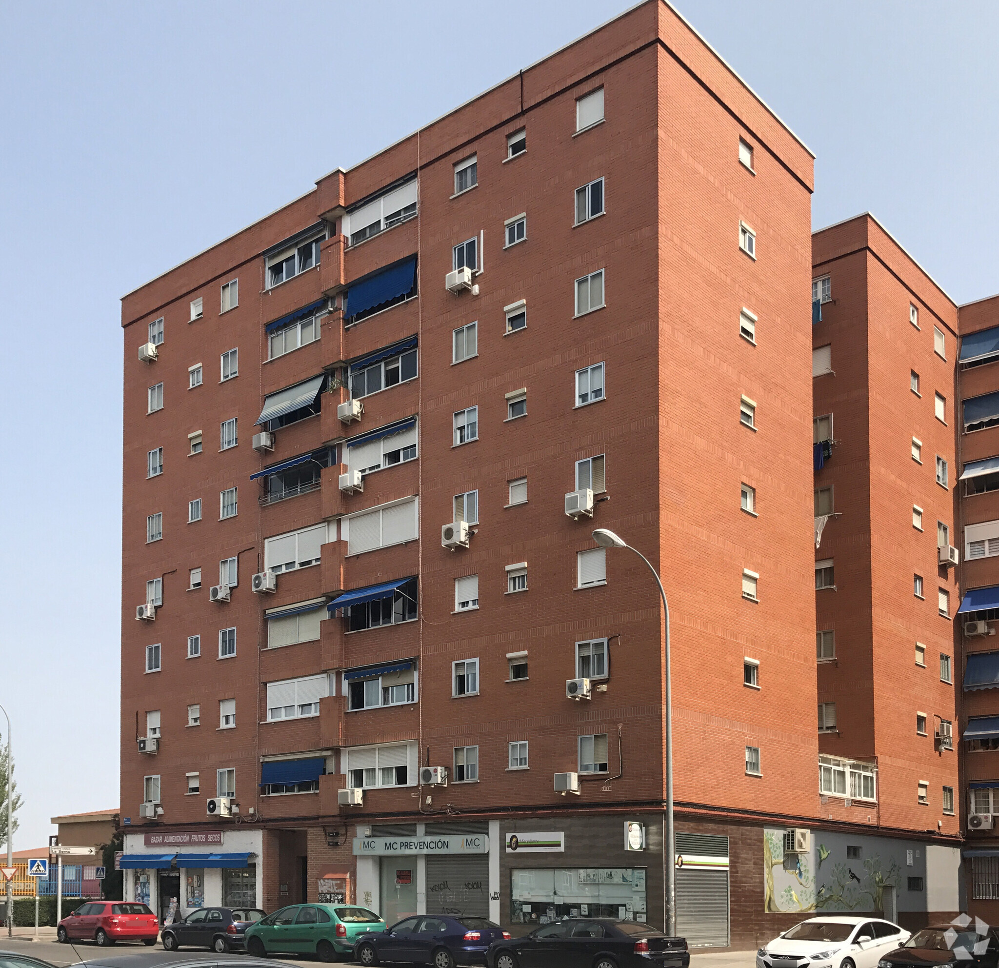 Calle Castilla la Nueva, 44, Fuenlabrada, Madrid for sale Primary Photo- Image 1 of 3