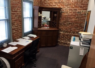 524 Main St, Woodland, CA for lease Interior Photo- Image 1 of 6
