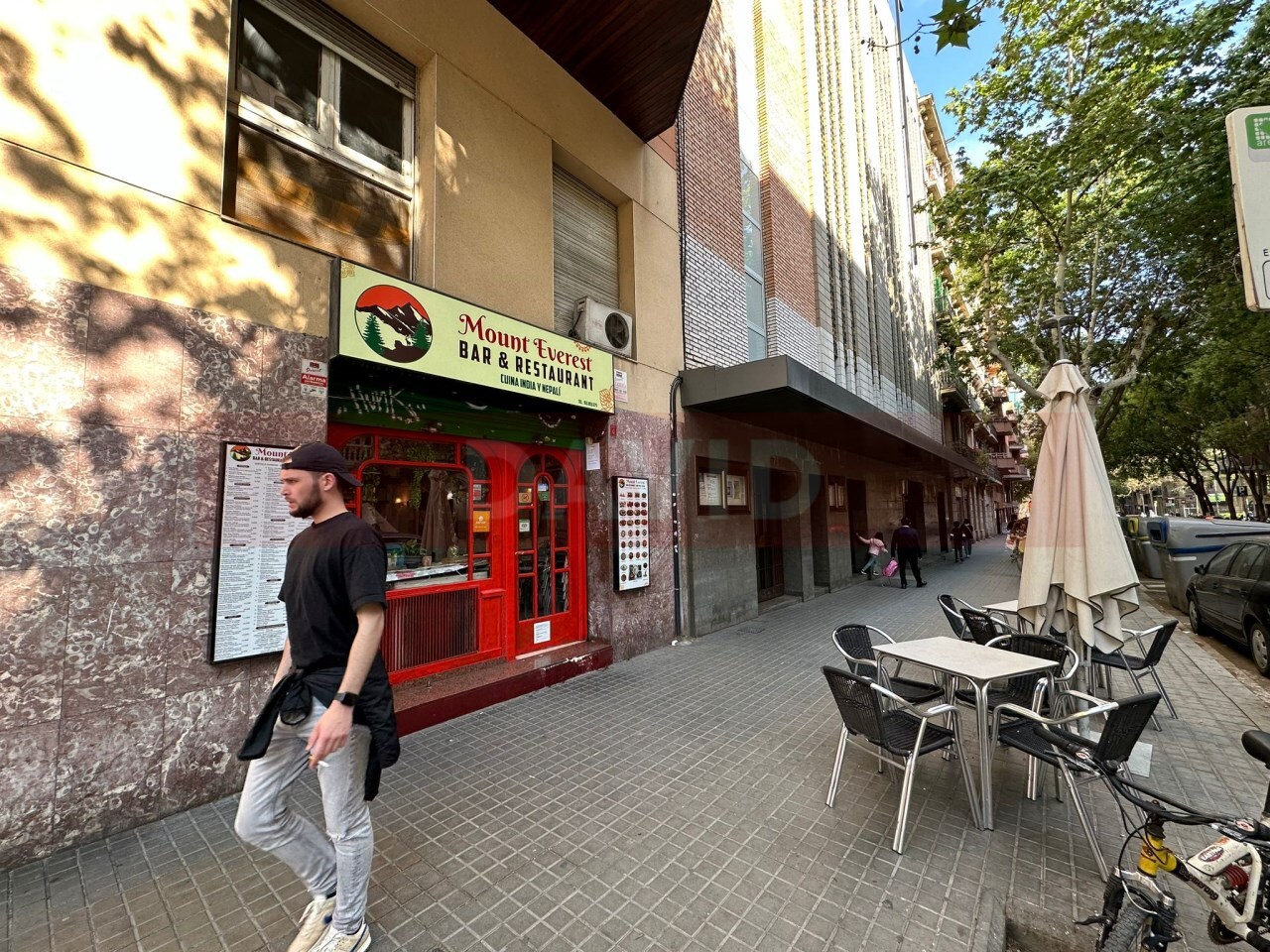 Retail in Barcelona, Barcelona for lease Interior Photo- Image 1 of 8