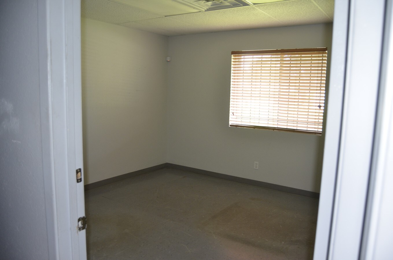 202 Preston Ave, Pasadena, TX 77503