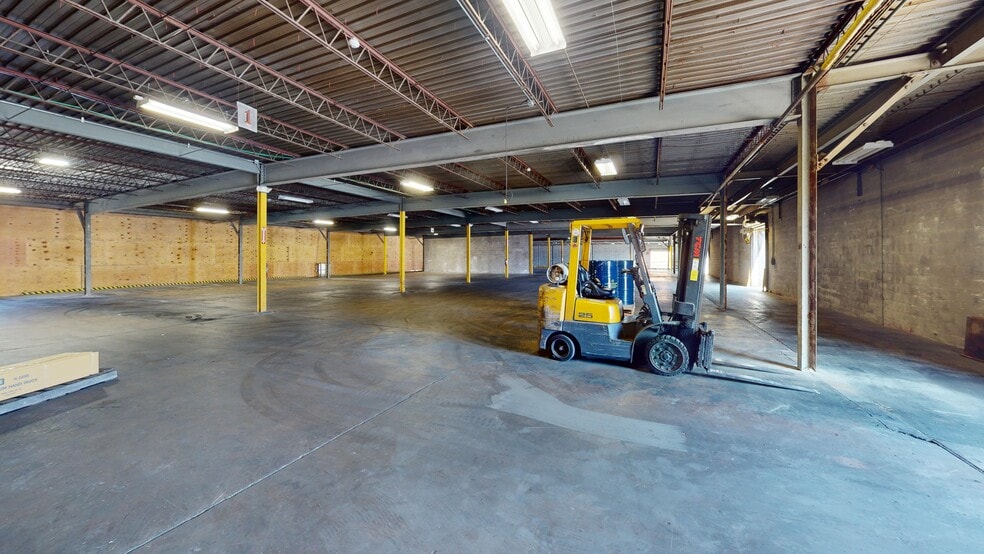 1570 N Olden Ave, Ewing, NJ for sale - Building Photo - Image 3 of 18