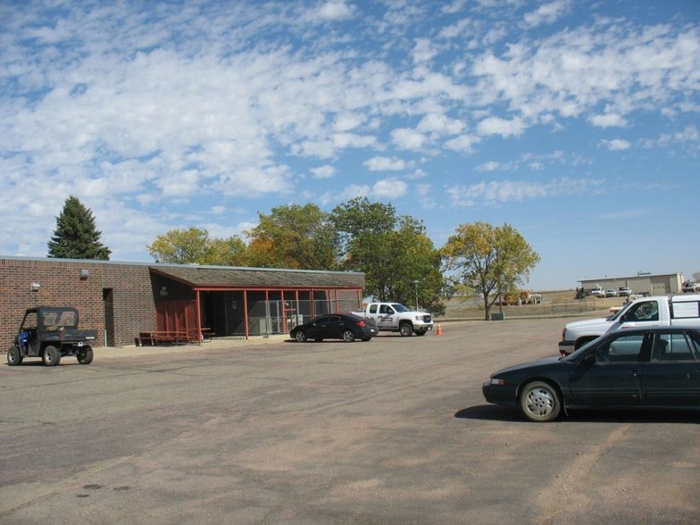 29705 453rd Ave, Irene, SD for sale - Primary Photo - Image 1 of 1