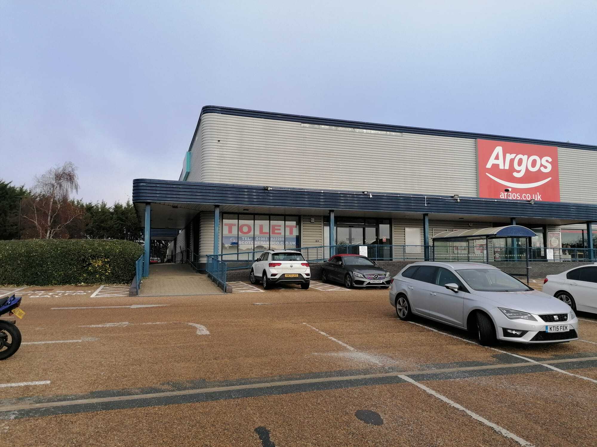 Taylor Rd, Newport for lease Primary Photo- Image 1 of 2