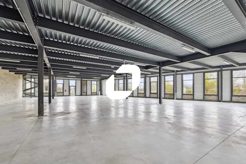 Flex in Tremblay-en-France for sale - Interior Photo - Image 2 of 23