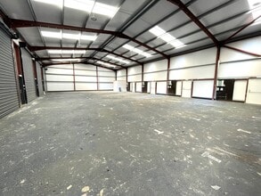 Crabtree Rd, Egham for lease Interior Photo- Image 1 of 1