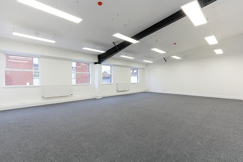 Juno Way, London for lease - Building Photo - Image 3 of 7