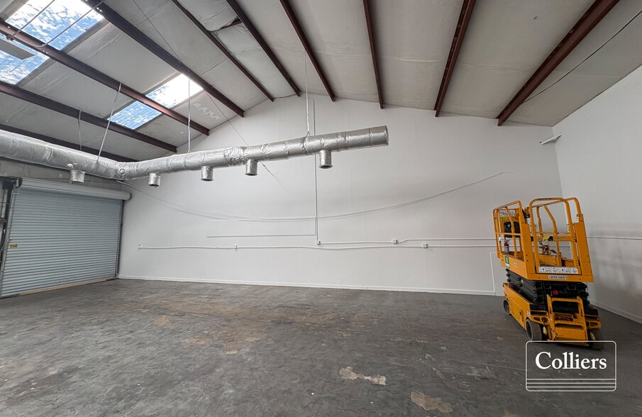 12 Cardinal Rd, Hilton Head Island, SC for lease - Building Photo - Image 3 of 14