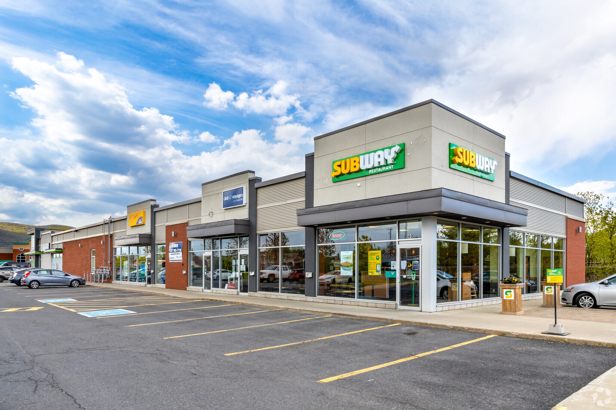 2070 Boul Sir Wilfred Laurier, Mcmasterville, QC