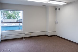 459 Fulton St, San Francisco, CA for lease Interior Photo- Image 2 of 4
