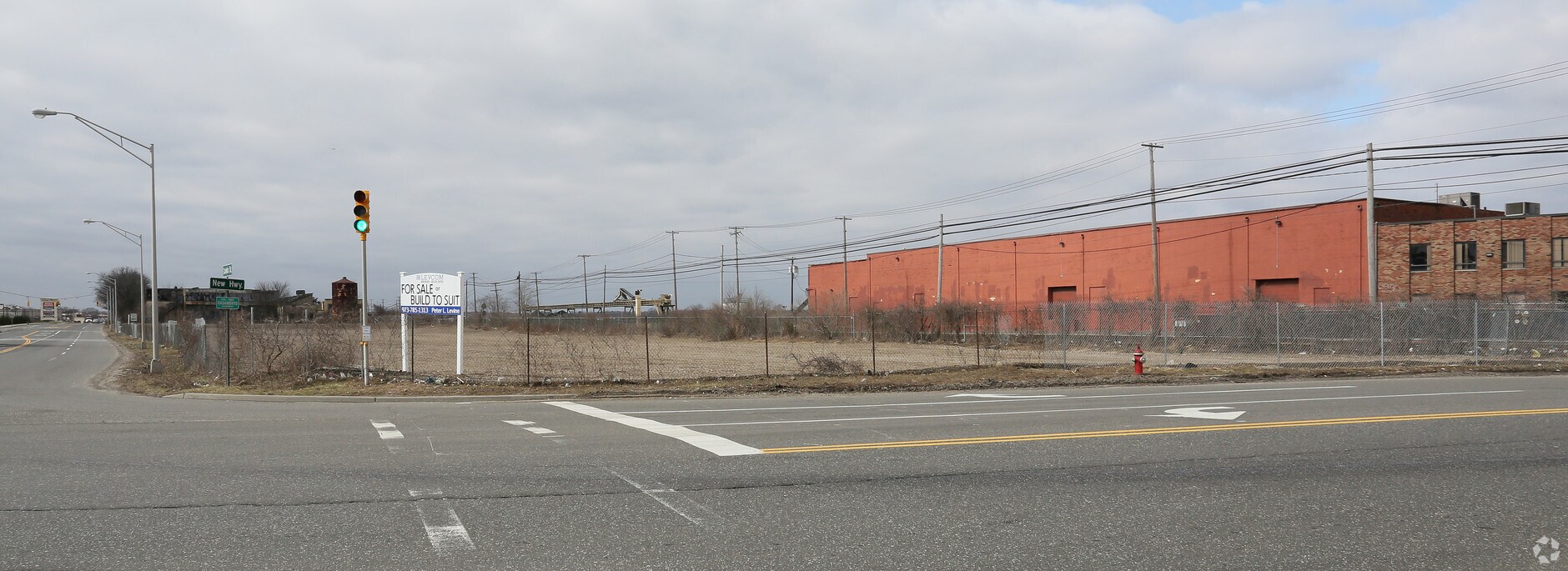 Conklin St, Farmingdale, NY 11735