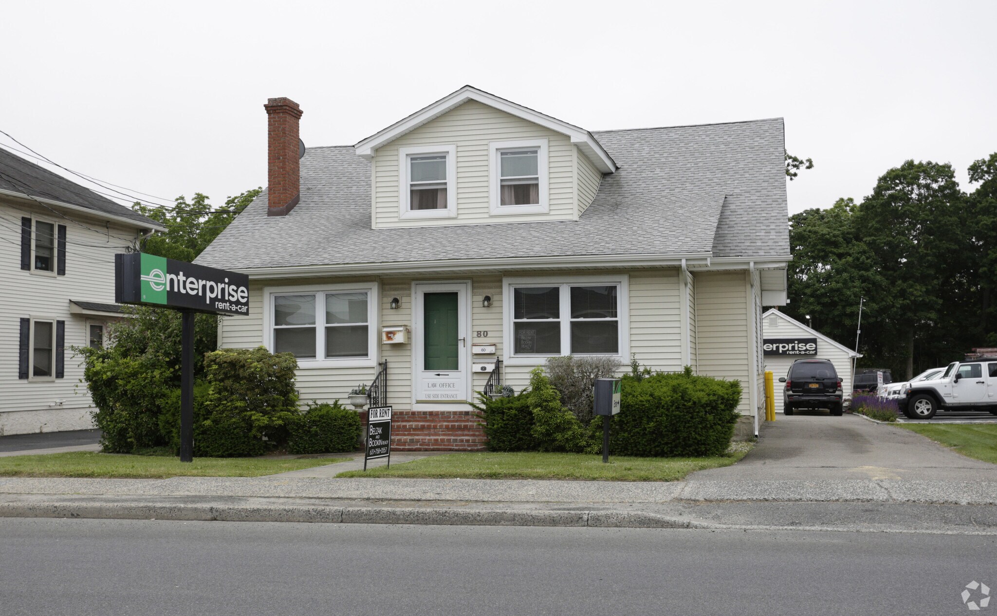 80 Medford Ave, Patchogue, NY 11772