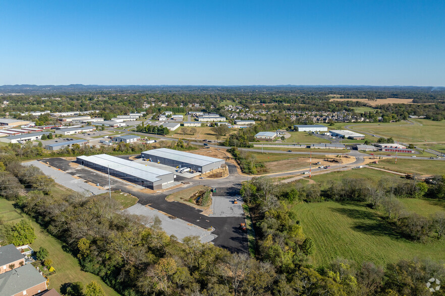 815 Aviation Ln, Gallatin, TN for lease - Aerial - Image 3 of 22