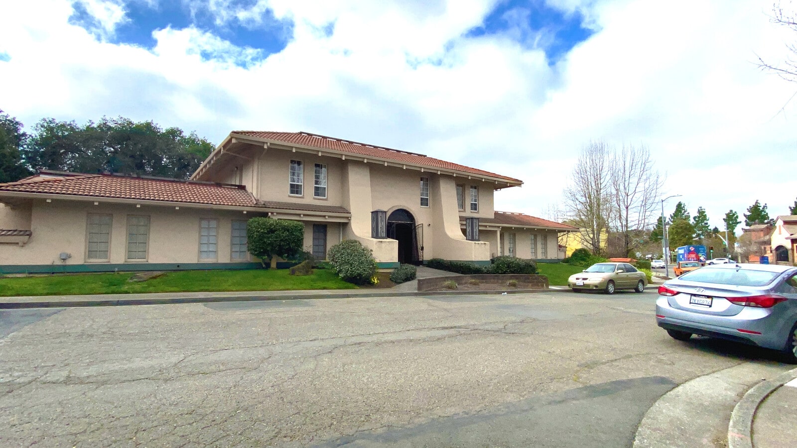 View Photo