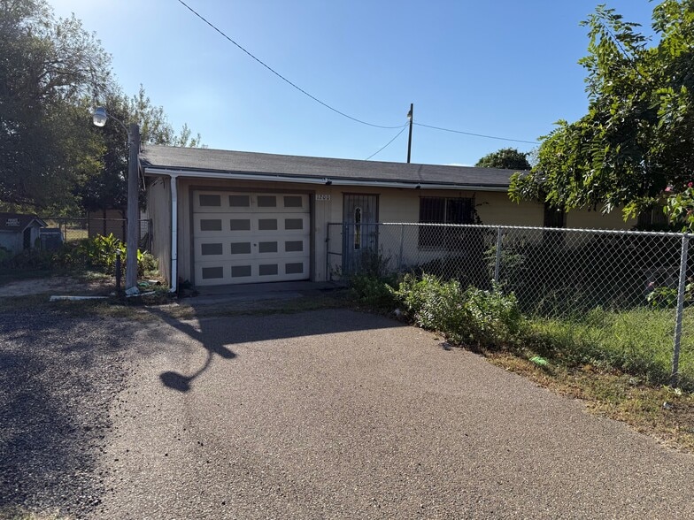 W 131134 Expressway 83, La Feria, TX for sale - Primary Photo - Image 2 of 3