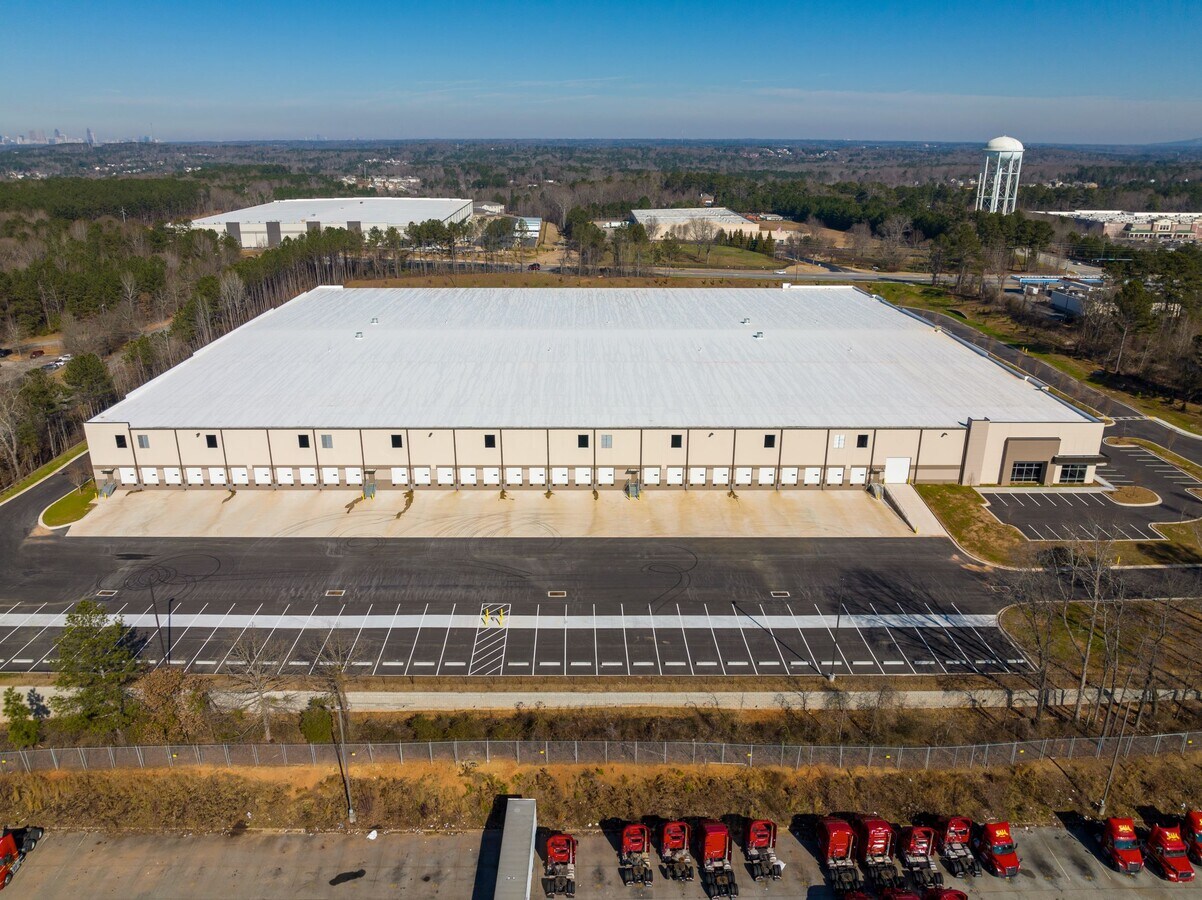 2823 Anvil Block Rd, Ellenwood, GA 30294