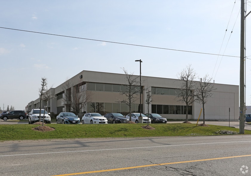 405 Maple Grove Rd, Cambridge, ON for lease - Primary Photo - Image 1 of 6