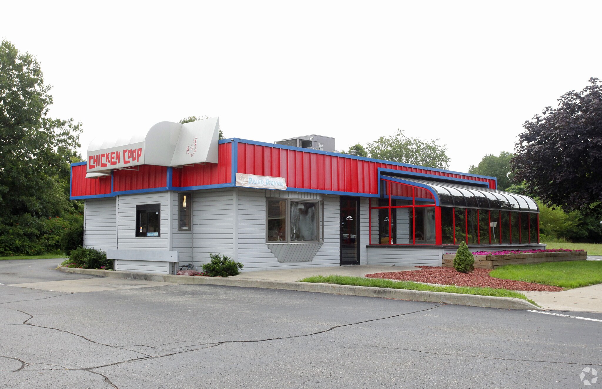 2500 Nazareth Rd, Kalamazoo, MI for sale Primary Photo- Image 1 of 1